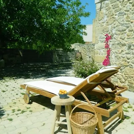 Ancient Retreat With 2-Storey Tower Gym Garden Villa *