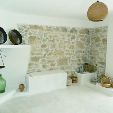 Villa Ancient Retreat With 2-Storey Tower Gym Garden Faneromeni (Crete)